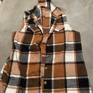 Plaid Sleeveless Vest